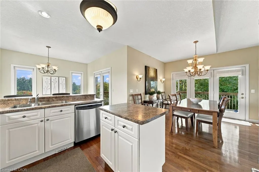 500 Lakeview Drive #9