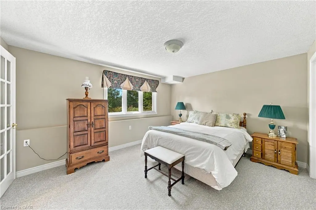 500 Lakeview Drive #9