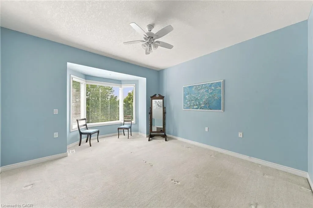 500 Lakeview Drive #9