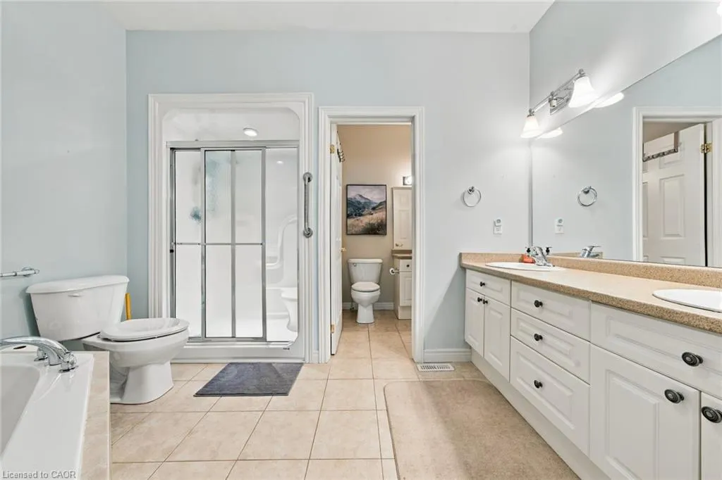 500 Lakeview Drive #9