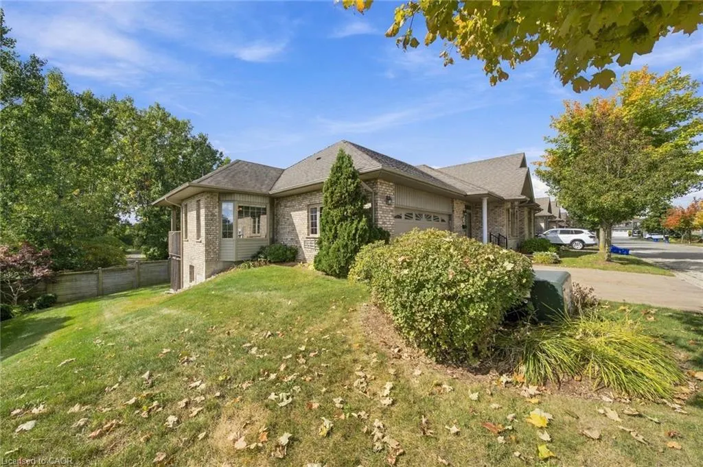 500 Lakeview Drive #9
