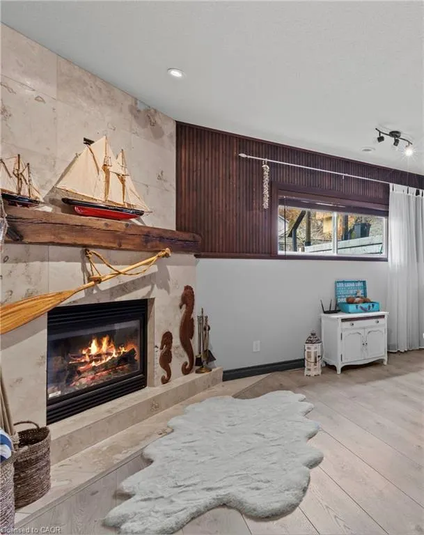9147 Hendershot Boulevard