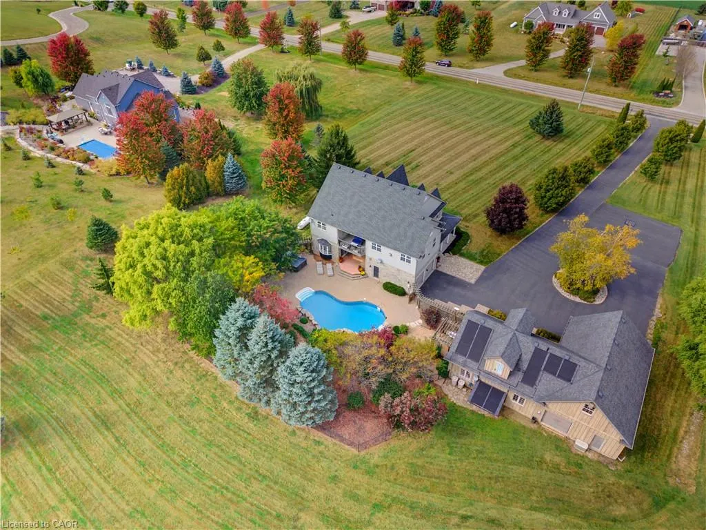 247 Old Onondaga Road E