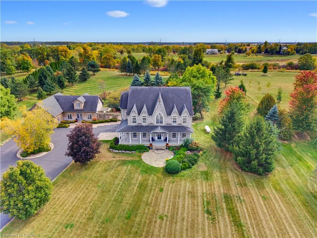 247 Old Onondaga Road E