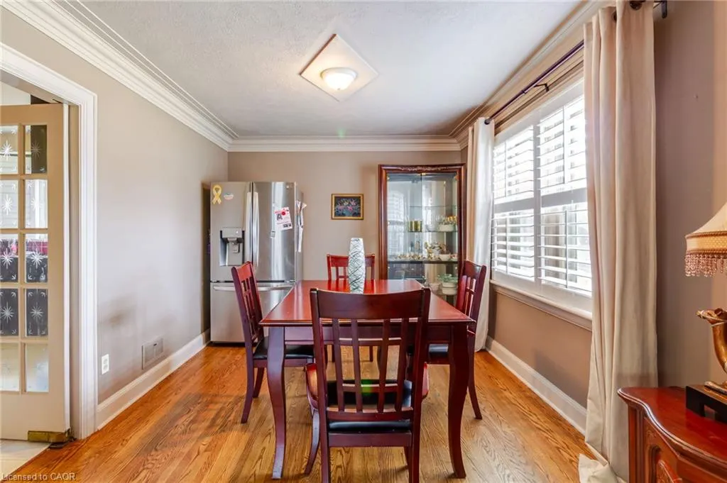 77 Randall Avenue