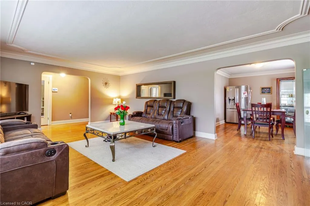 77 Randall Avenue