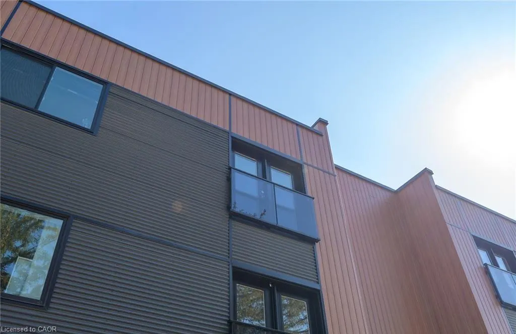261 King Street E #303