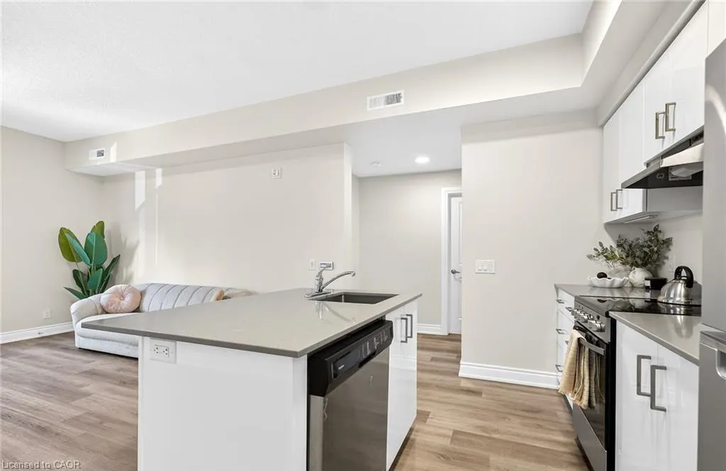 261 King Street E #303