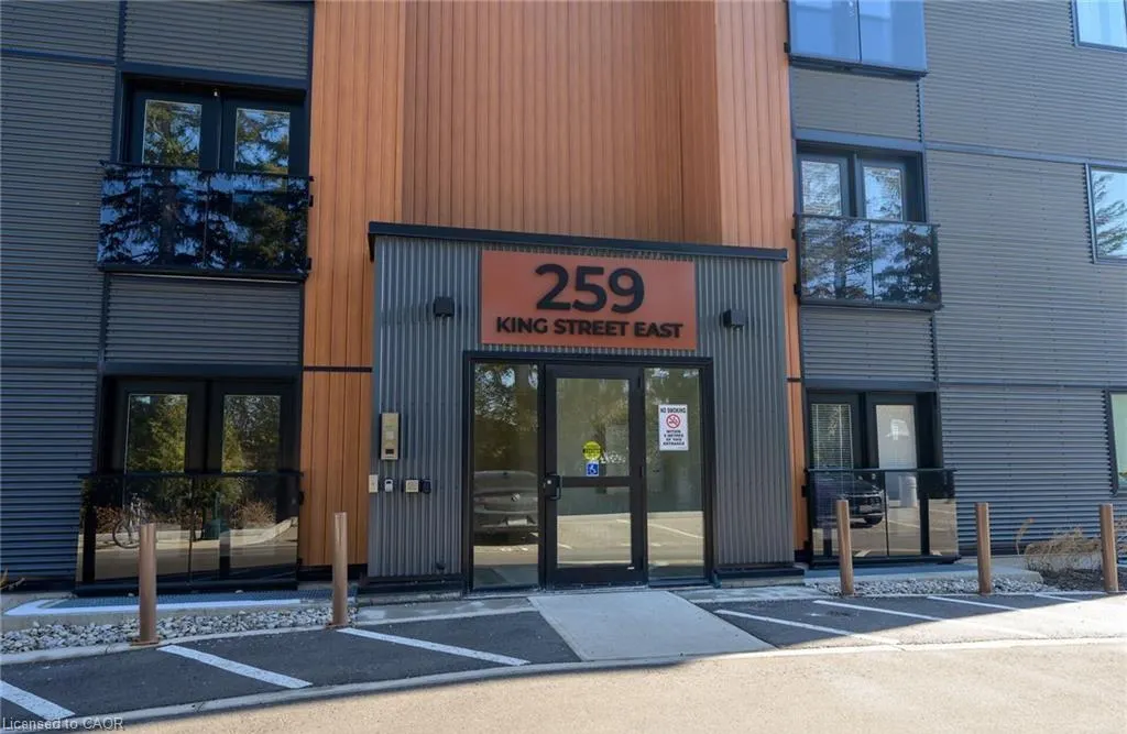 261 King Street E #303