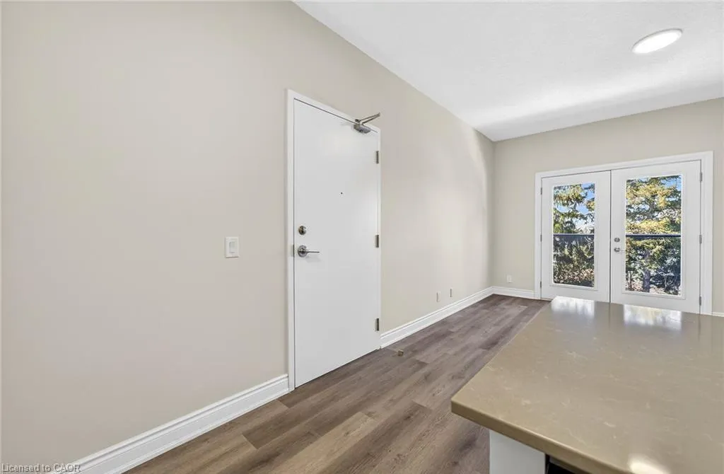 261 King Street E #303