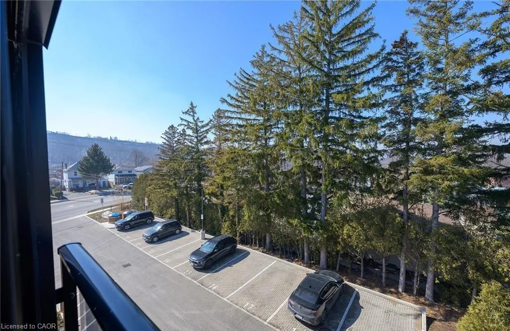261 King Street E #303