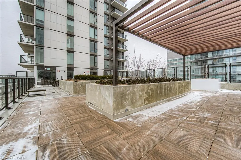 55 Duke Street W #704