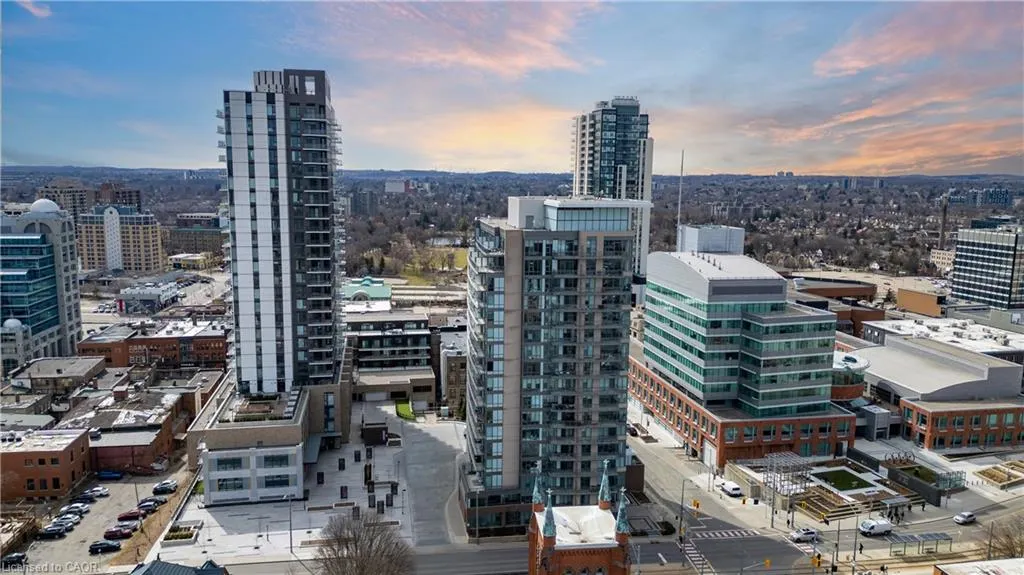 55 Duke Street W #704
