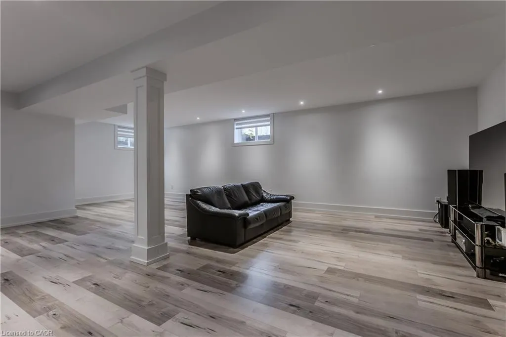463 Indian Road
