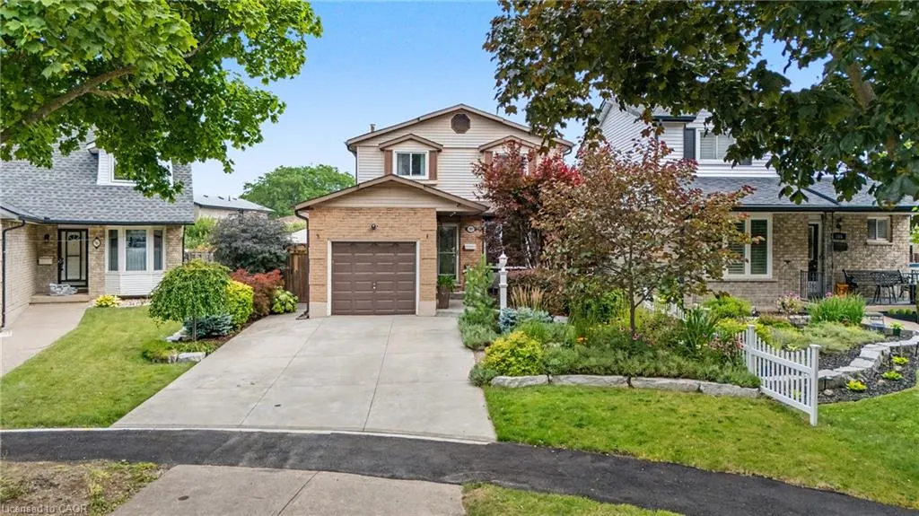 103 Glenashton Drive