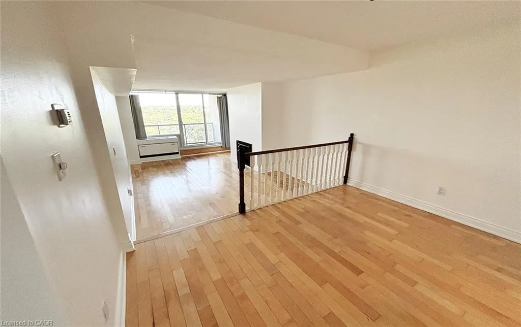 20 Speers Road #1004