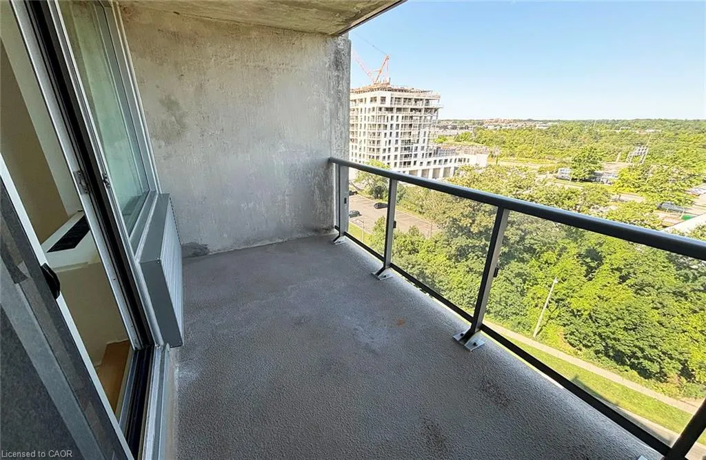 20 Speers Road #1004