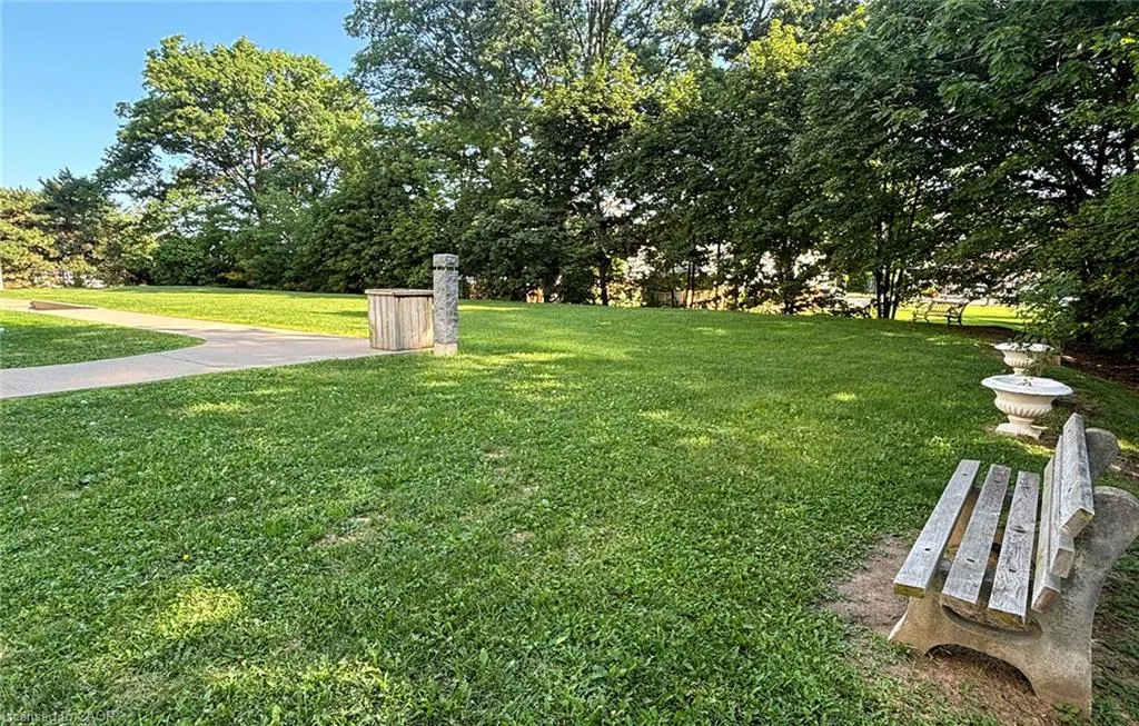 20 Speers Road #1004