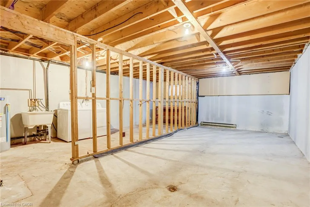5076 New Street #23