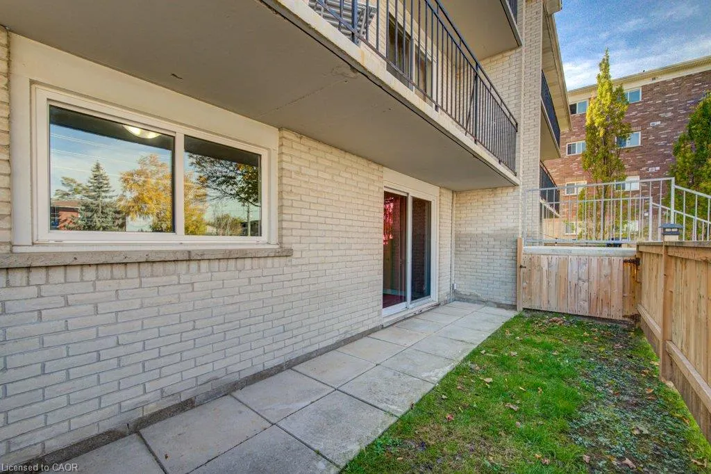 317 Erb Street W #1