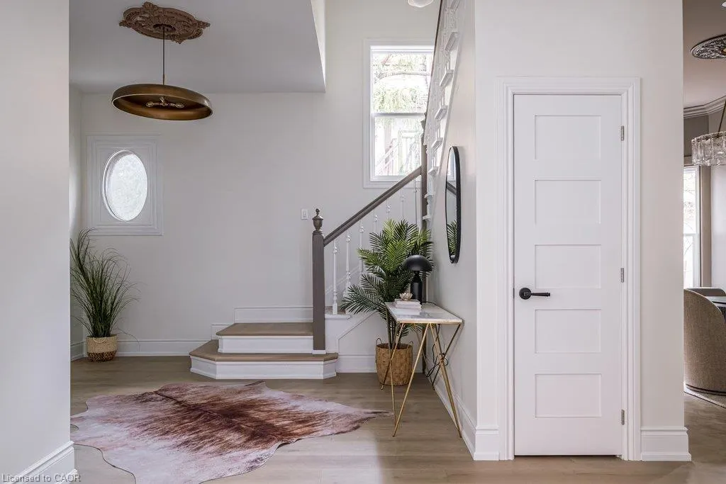 99 Blake Street