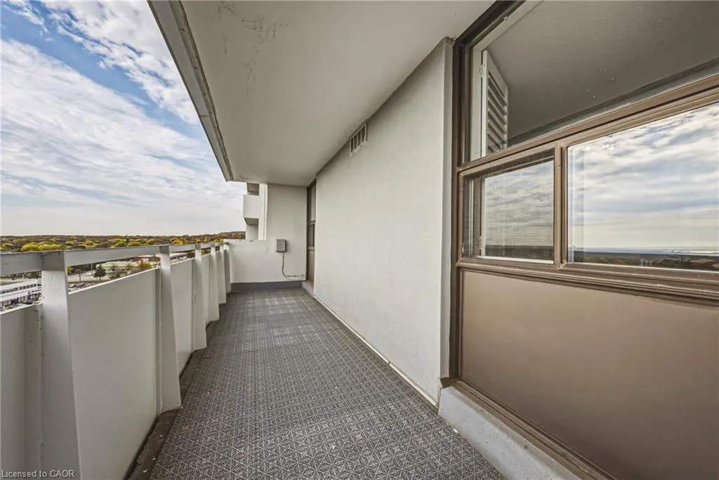 2055 Upper Middle Road #1005