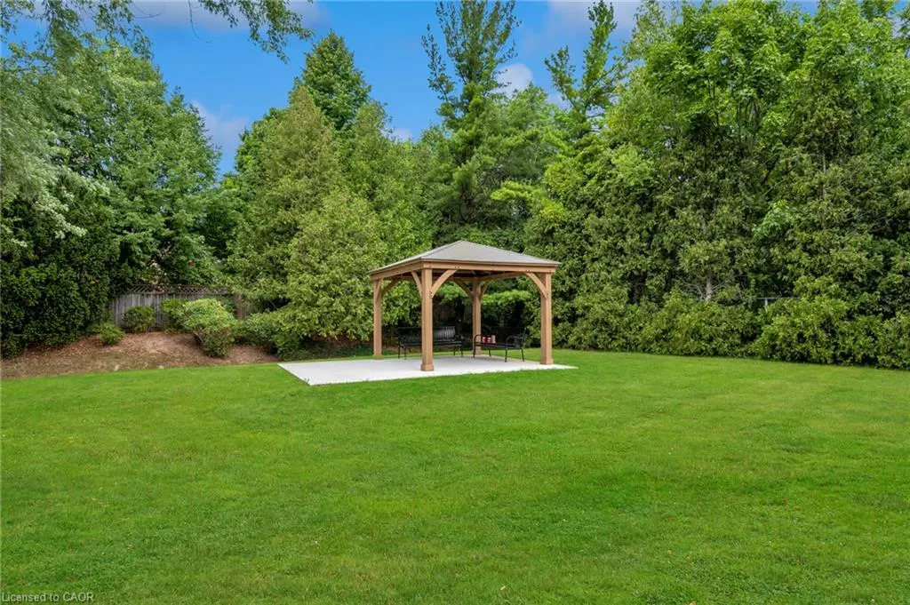 2055 Upper Middle Road #1005