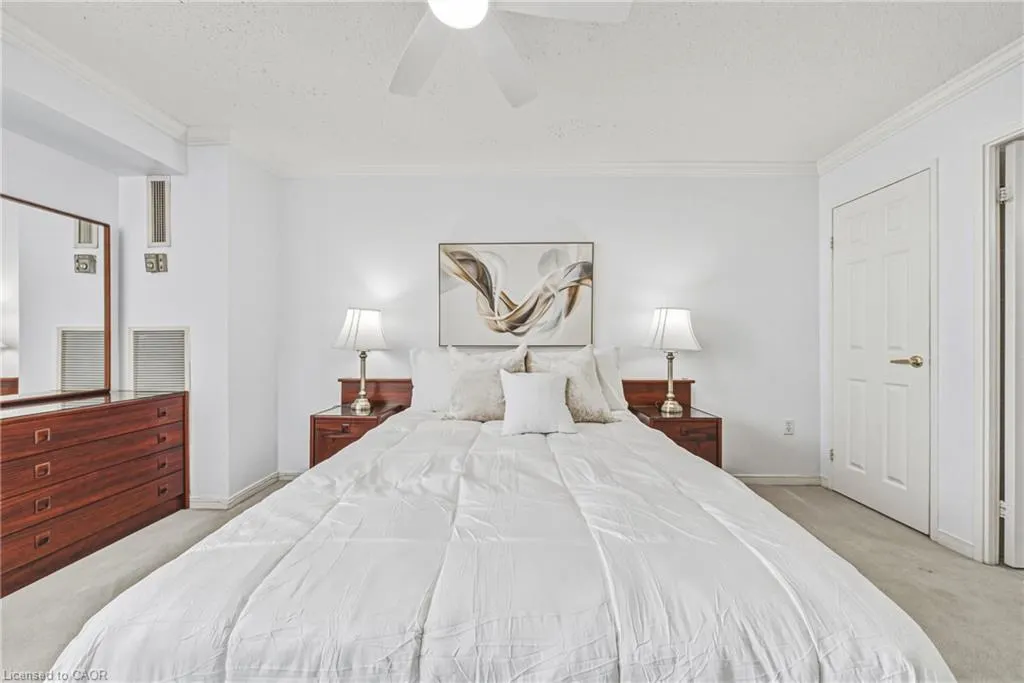 2055 Upper Middle Road #1005