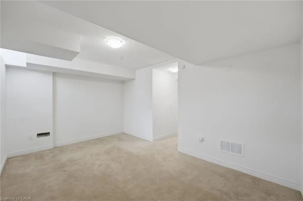 7 Dufay Road