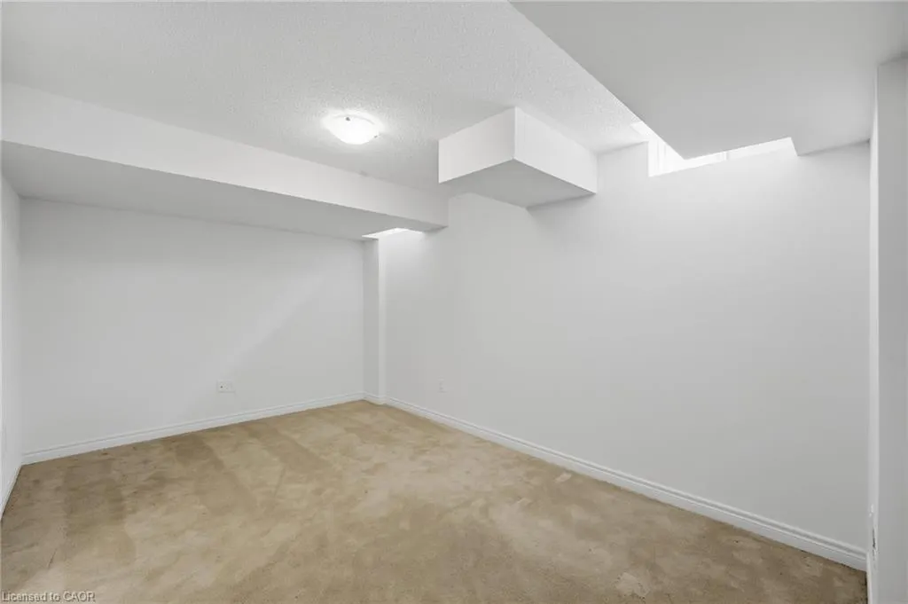 7 Dufay Road