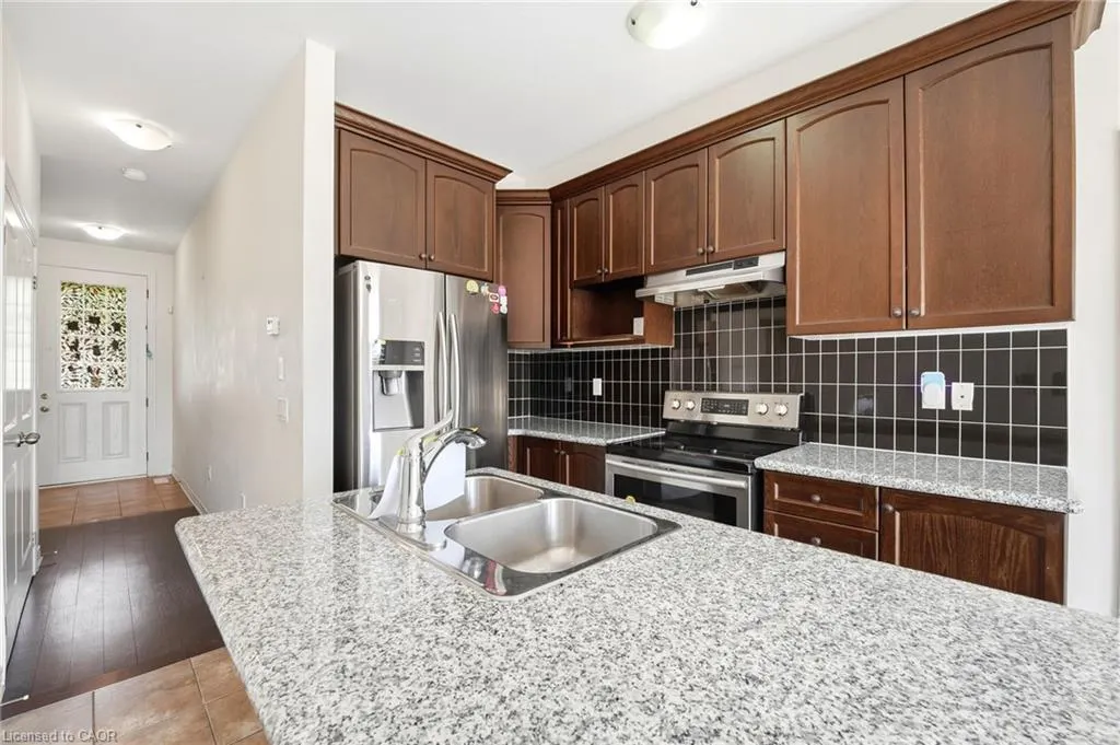 7 Dufay Road