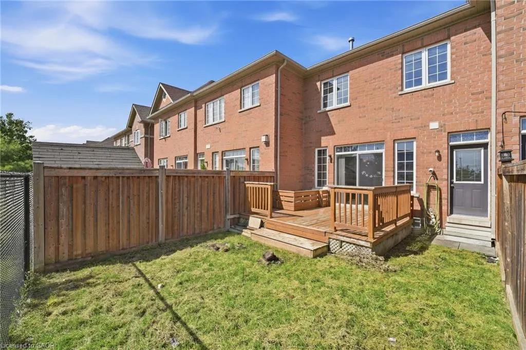 7 Dufay Road