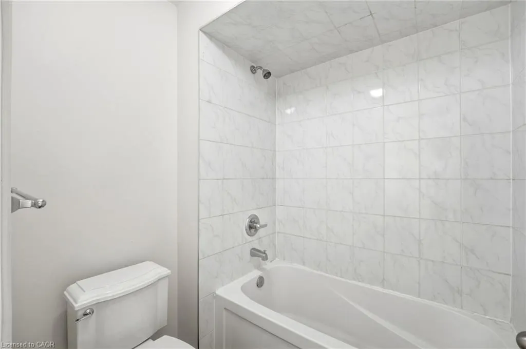 7 Dufay Road