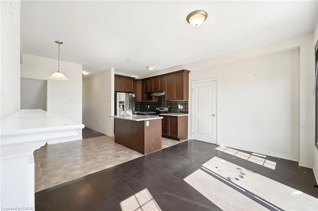 7 Dufay Road