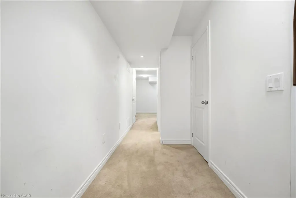 7 Dufay Road