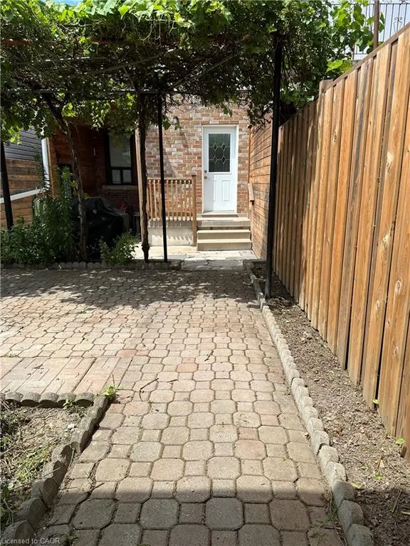 135 Hope Street #1