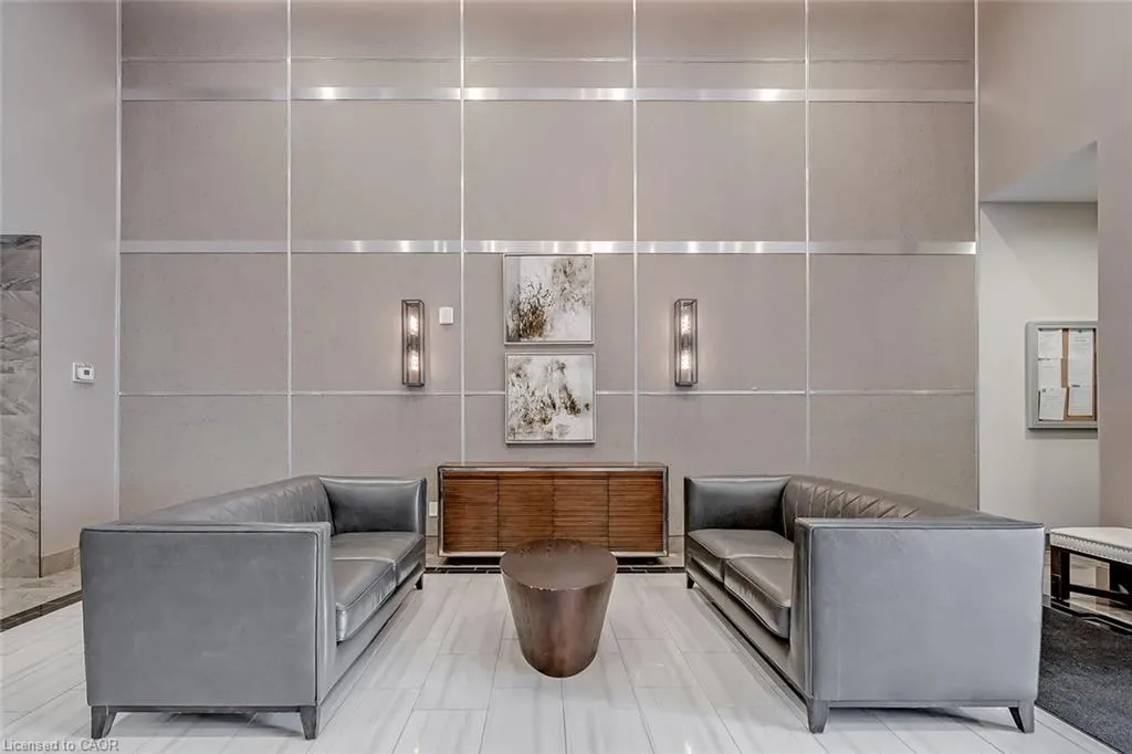 2486 Old Bronte Road #306
