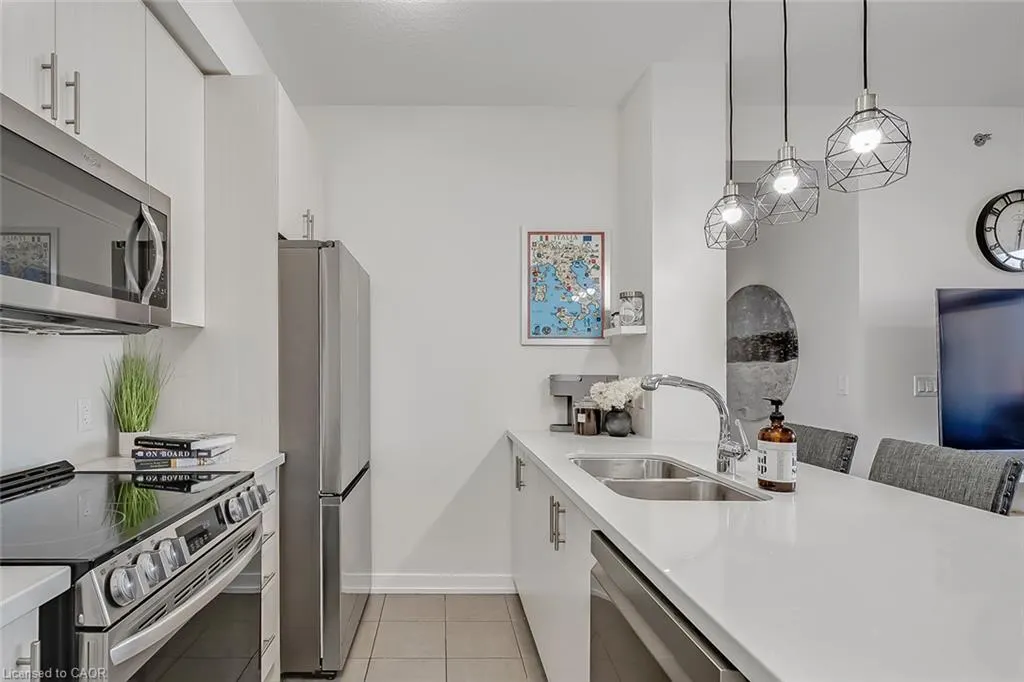 2486 Old Bronte Road #306