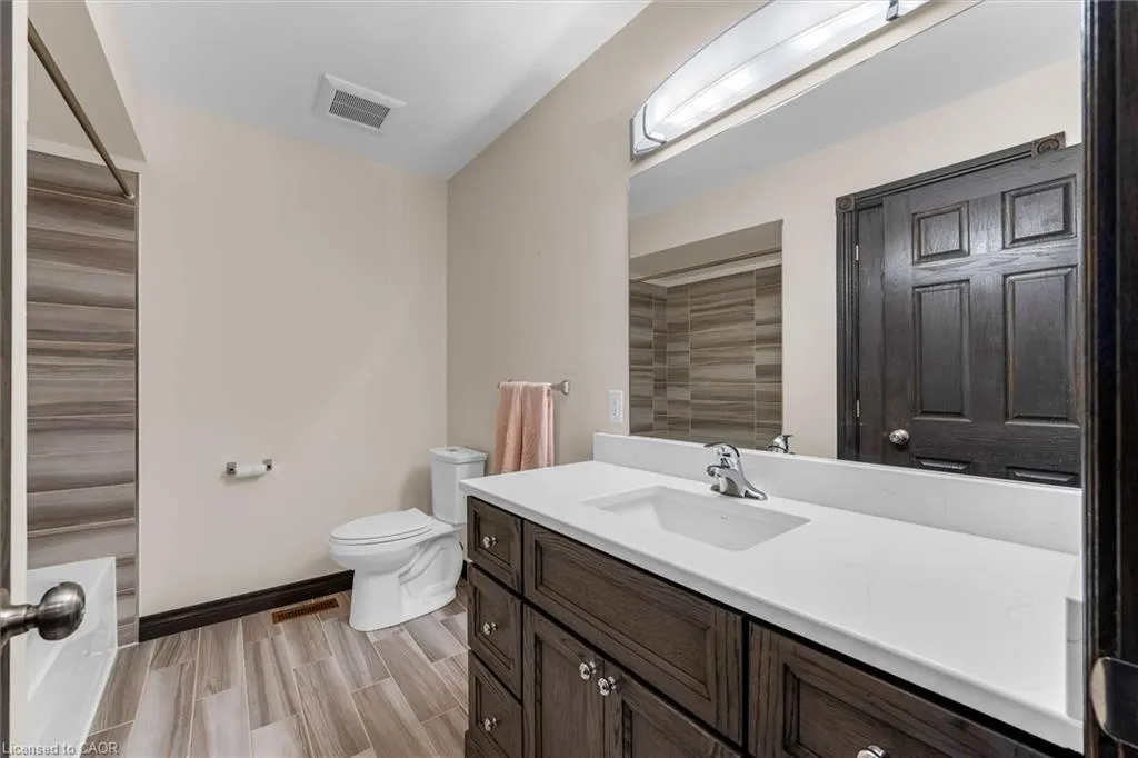 34 Dynasty Avenue #36