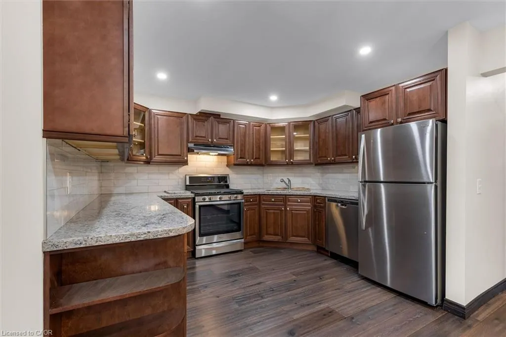 34 Dynasty Avenue #36