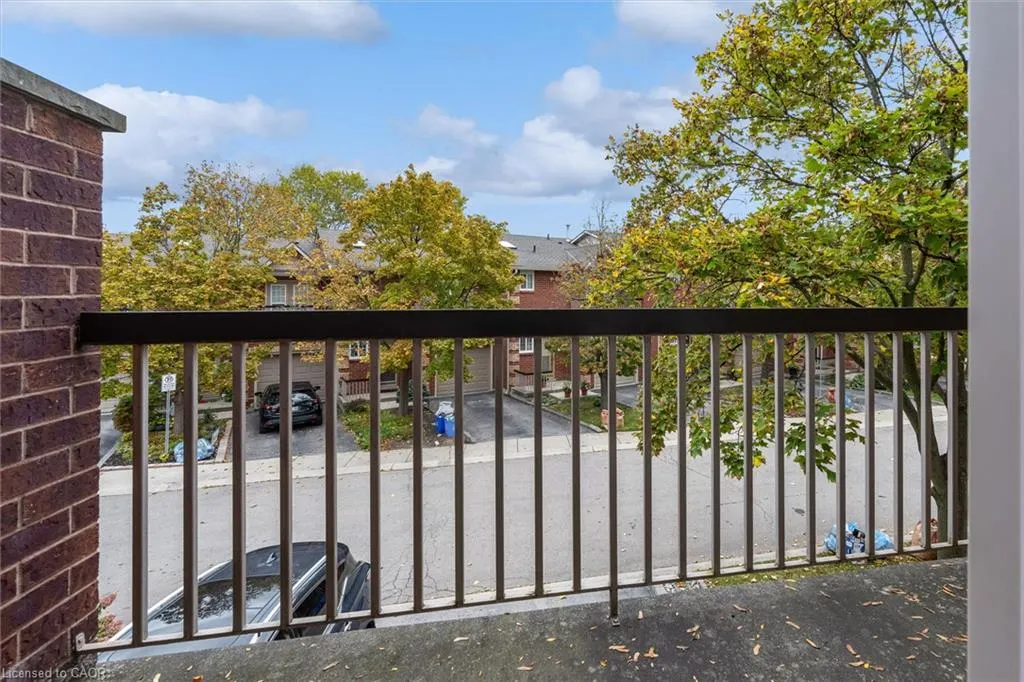 34 Dynasty Avenue #36