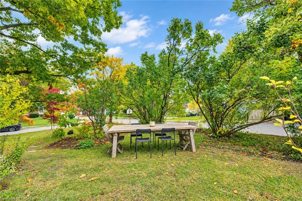 40 Forest Road
