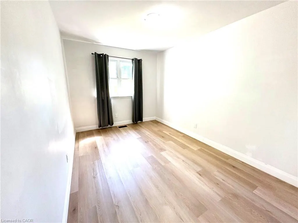 292 Woodward Avenue #Upper