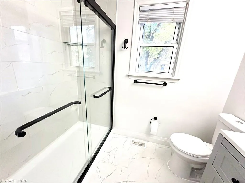292 Woodward Avenue #Upper