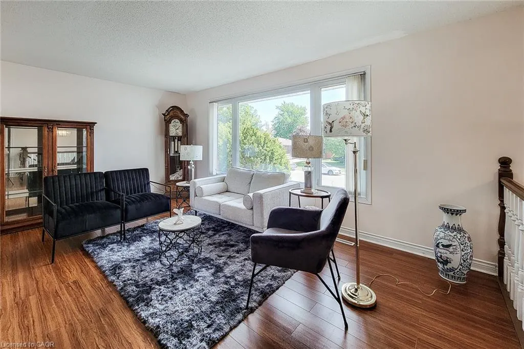 5 Lynford Avenue