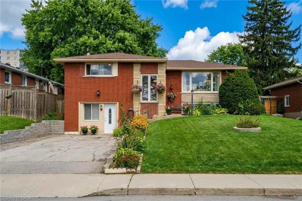 5 Lynford Avenue