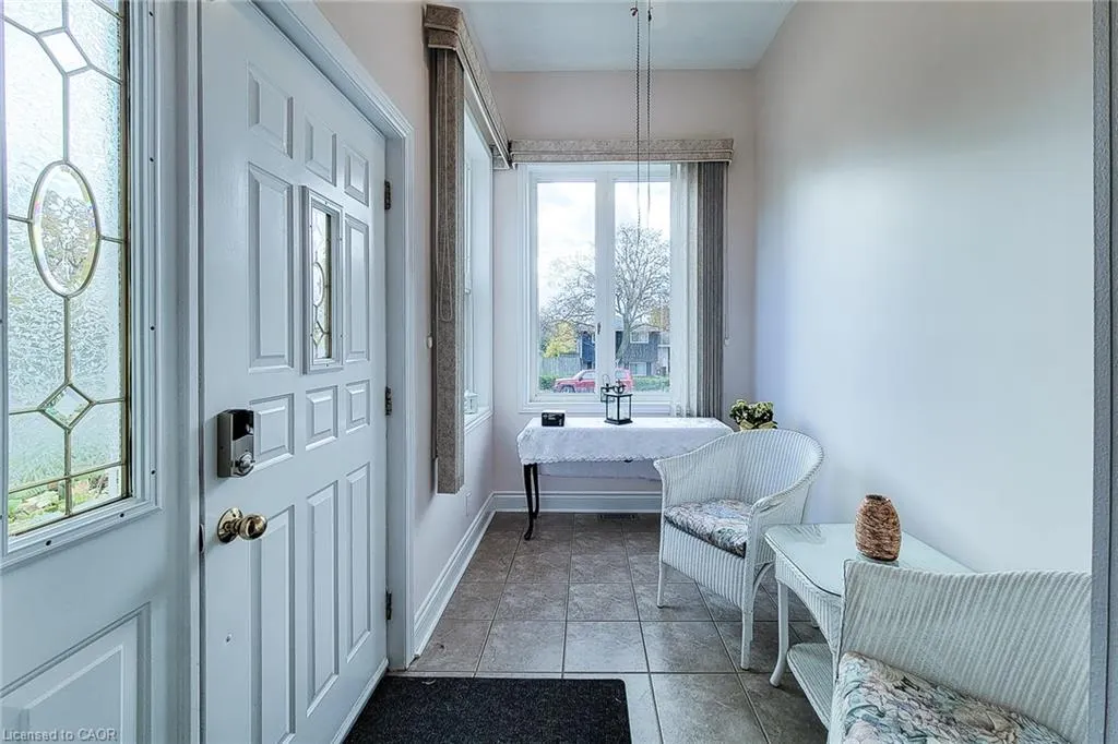 5 Lynford Avenue