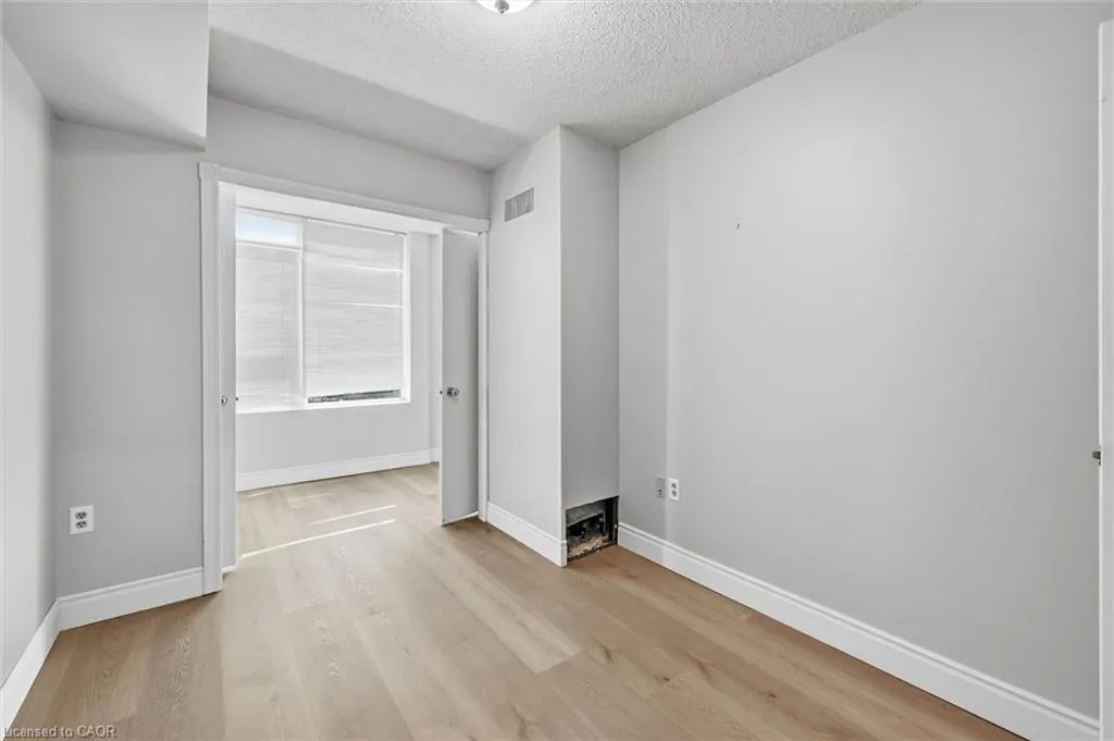 1270 Maple Crossing Boulevard #808