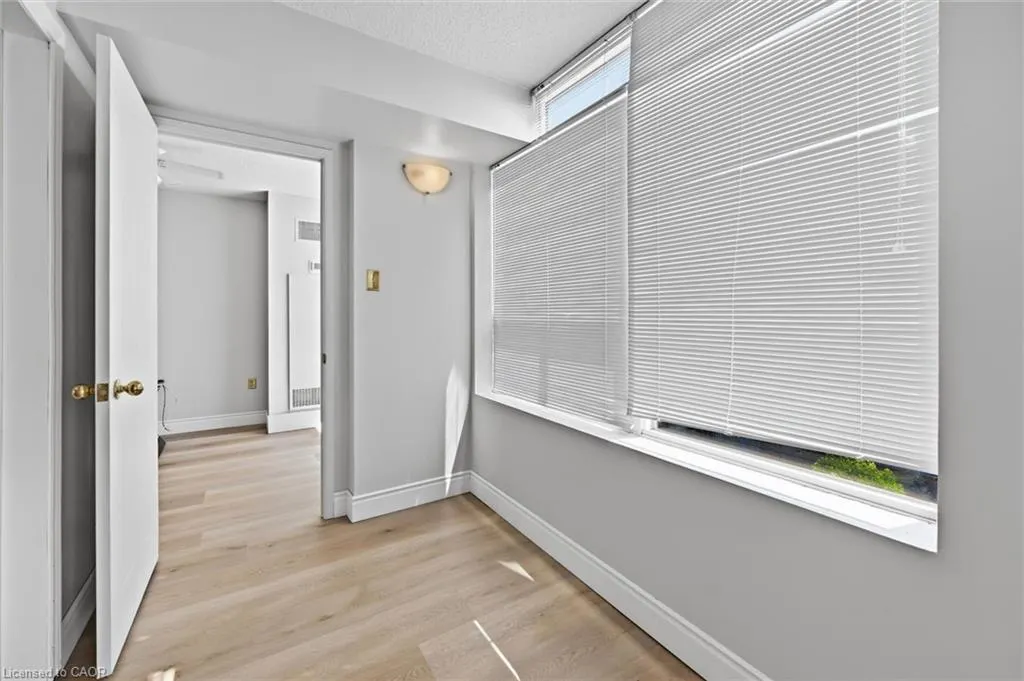 1270 Maple Crossing Boulevard #808
