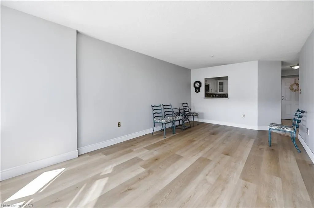 1270 Maple Crossing Boulevard #808
